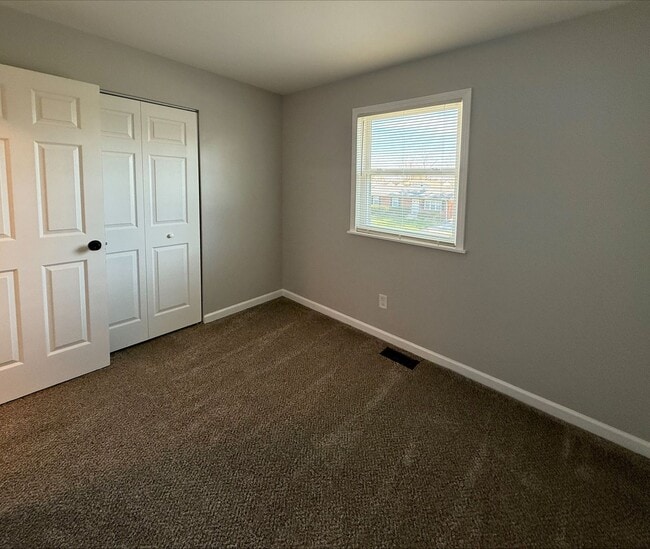 Building Photo - *JULY SPECIAL* Reduced Rent! Fully Renovat...
