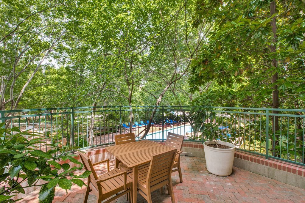 Building Photo - 5055 Addison Cir