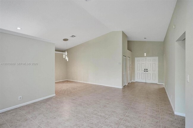 Building Photo - 10219 NW 48th Manor