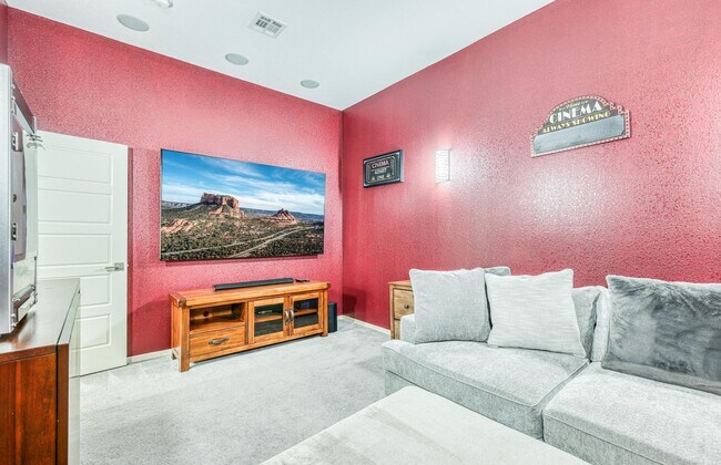 Building Photo - We have a beautiful home fully furnished with 4 bedroom-2 baths