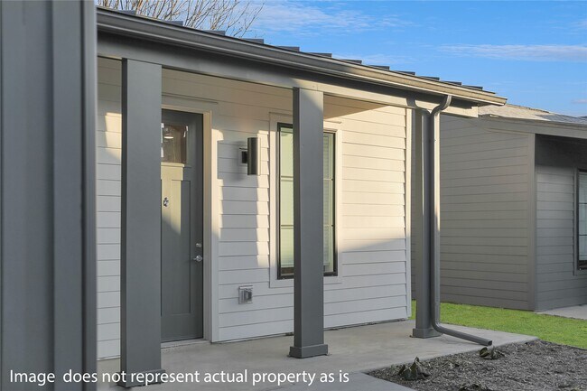 Primary Photo - 3651 S Custer Rd