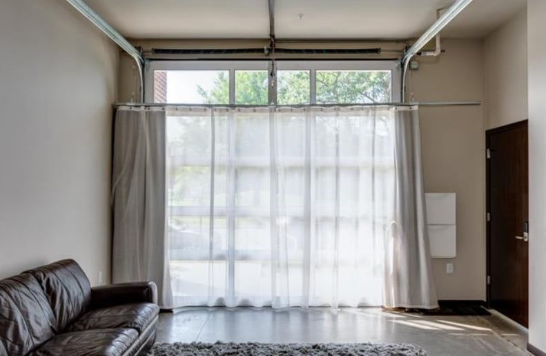 Building Photo - 803 E Mifflin St