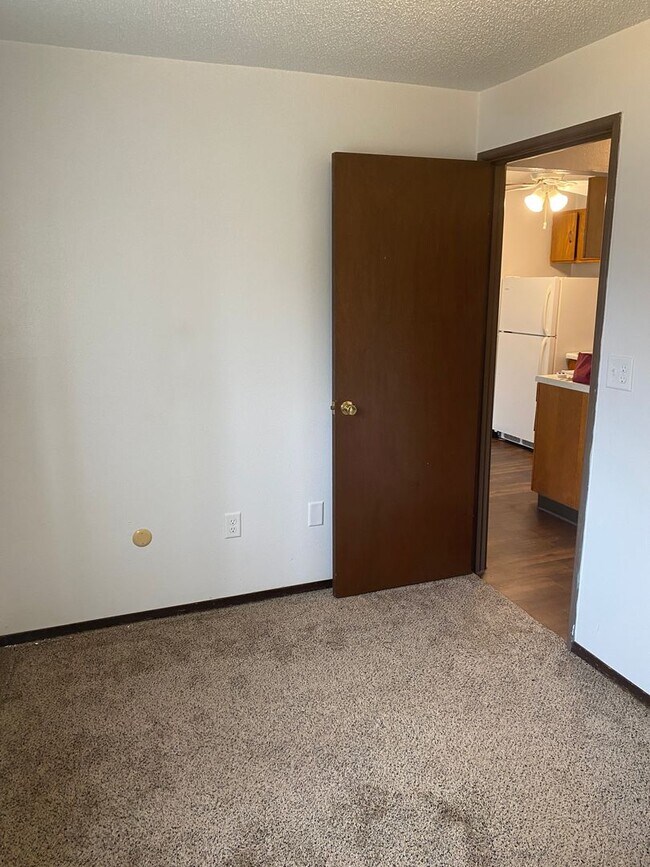 Building Photo - 55 1st St N