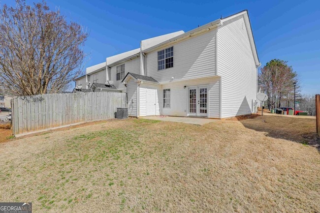Building Photo - 130 Chastain Loop
