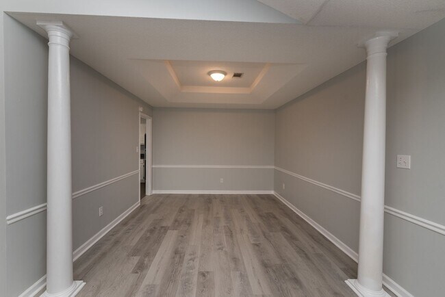 Building Photo - Updated 3 BR/2 BA - 10 Minutes From Gate 5 @ Ft. Gordon