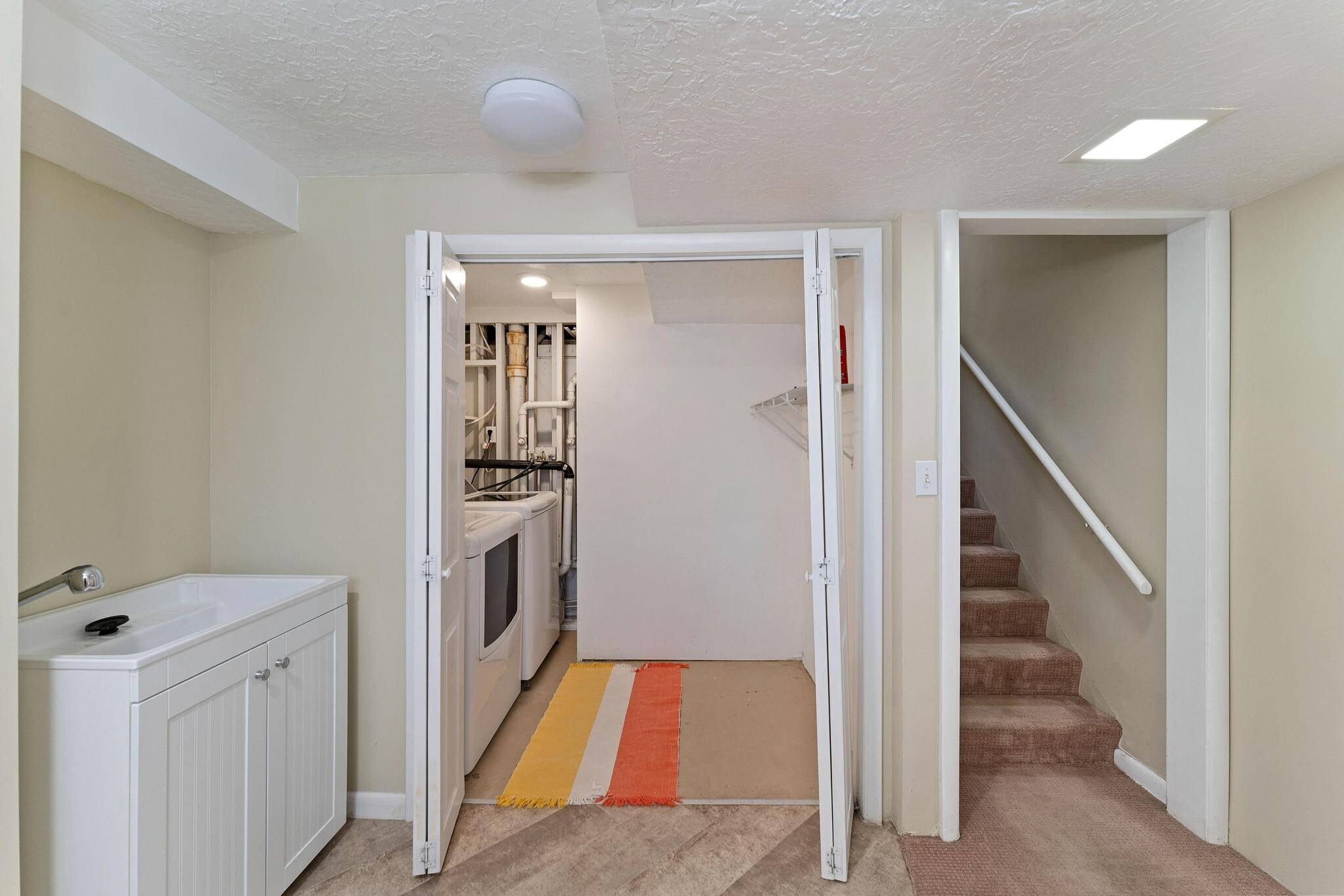 Building Photo - 4243 S Lynne Ln