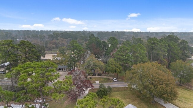 Building Photo - 12420 Mile Dr