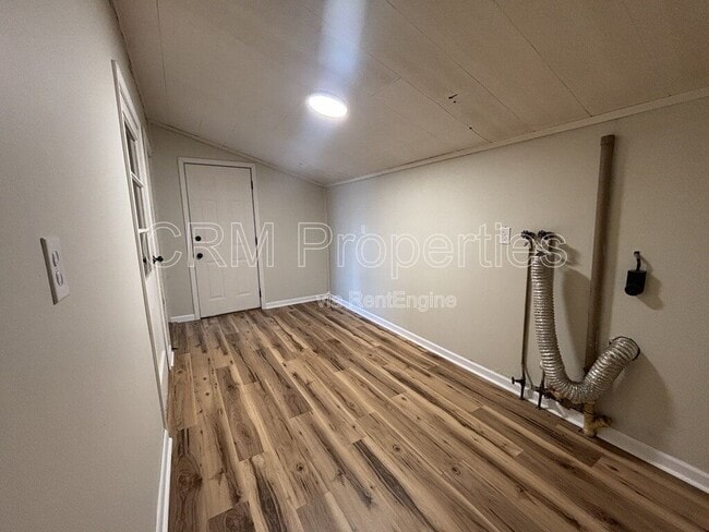 Building Photo - 5108 Algonquin Trail