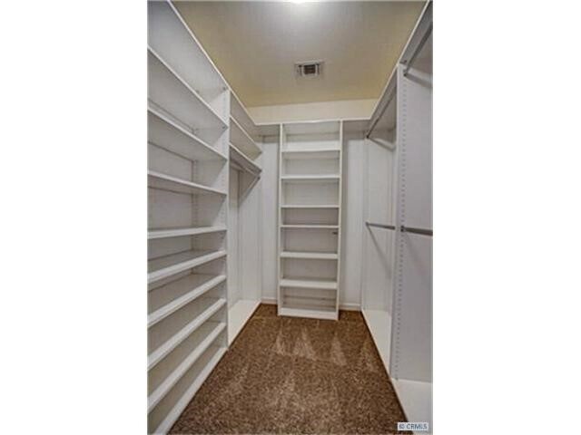 Building Photo - 9351 Russell St