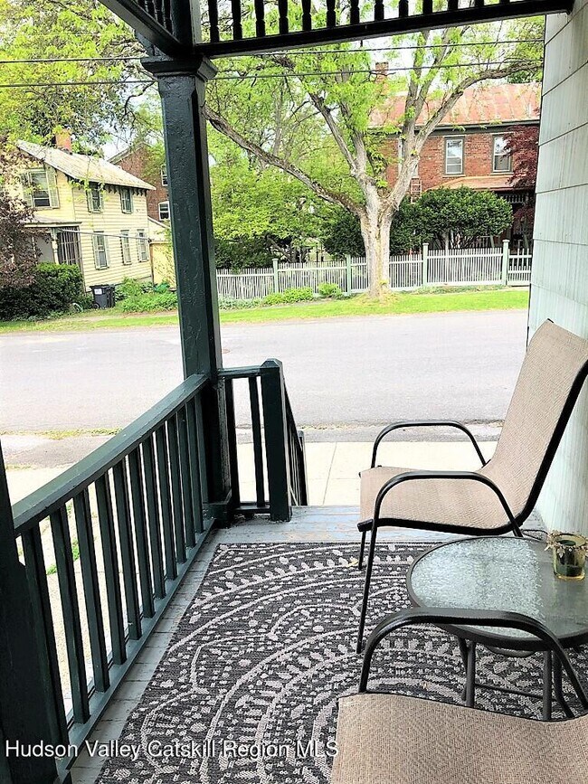 Building Photo - 9 N Franklin St