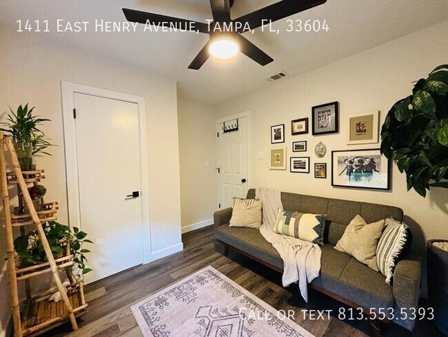 Building Photo - 1411 E Henry Ave