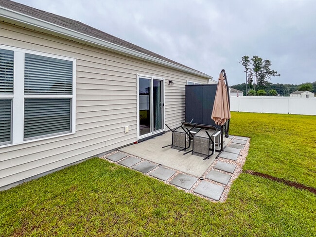 Building Photo - 509 Grass fern Ct