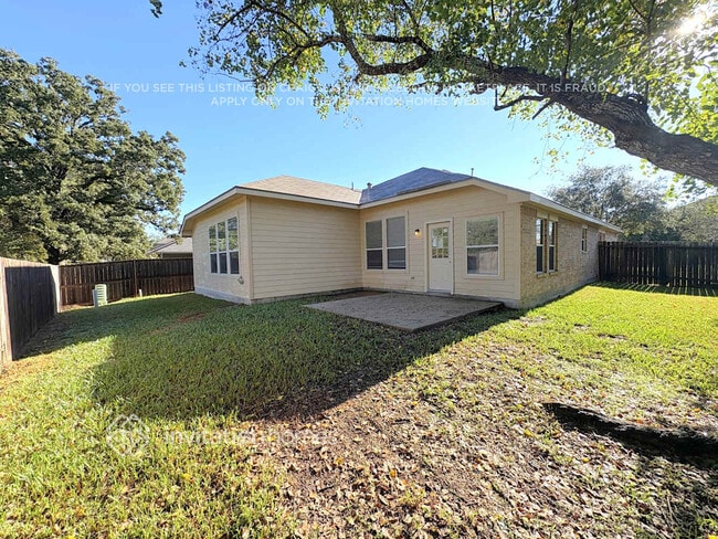 Building Photo - 18802 Cluster Oaks Dr