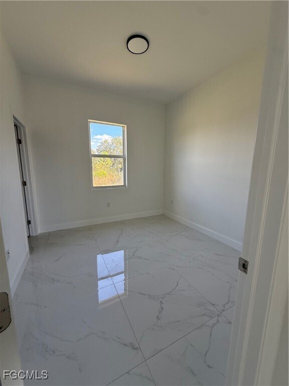 Building Photo - 1832 Lindsay St