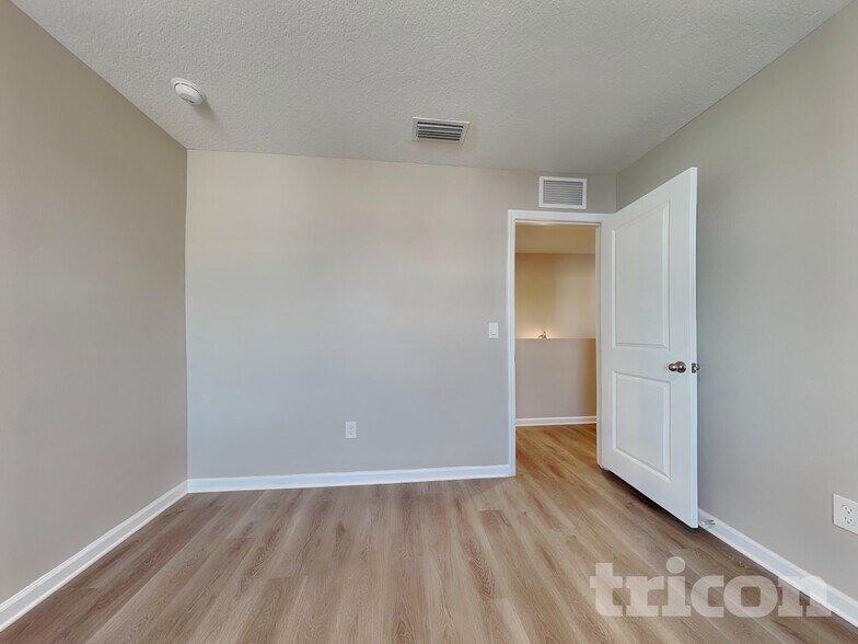 Building Photo - 34885 Daisy Meadow Loop