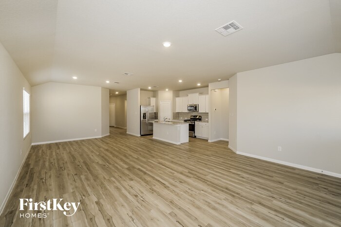 Building Photo - 6627 Hatchery Way