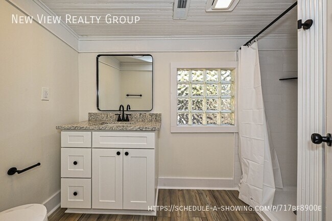 Building Photo - 6616 Charlie Walker Rd