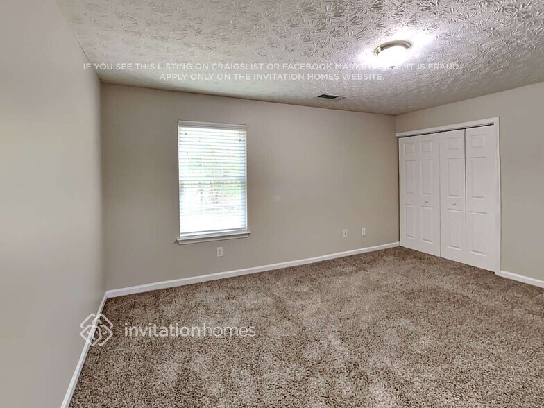 Building Photo - 1058 River Plantation Dr