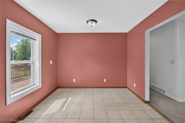 Building Photo - 1626 S Carpenter Rd