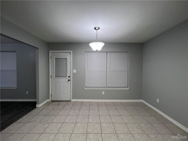 Building Photo - 35 San Benito St