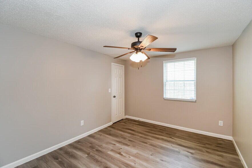 Building Photo - 2891 Gatling Blvd
