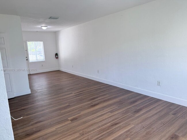 Building Photo - 209 NW 84th St