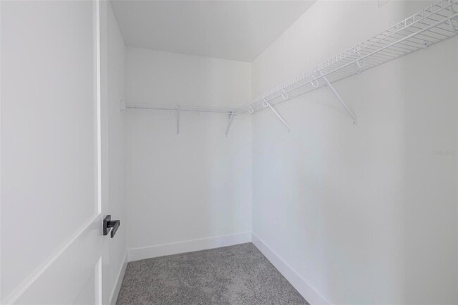 Building Photo - 2025 Barroso St