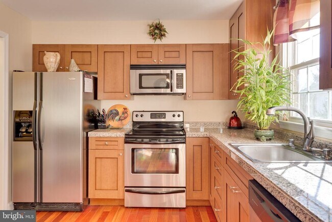 Building Photo - 5510 Swift Current Ct