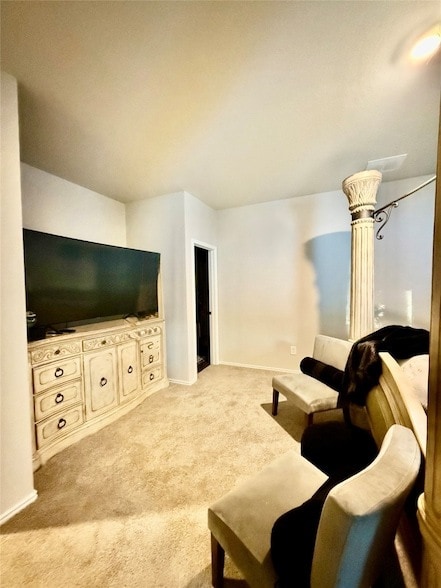 Building Photo - 9921 Spg Crk Rd