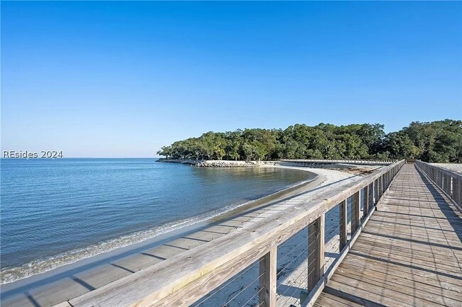 Building Photo - Hilton Head Plantation - 5 Bridle Court