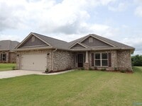 Building Photo - 29635 Laura Ridge Dr NW