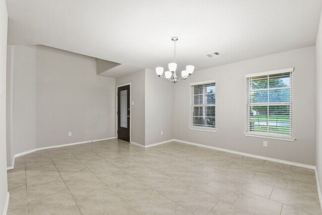 Building Photo - 22014 Pheasant Bend Ln