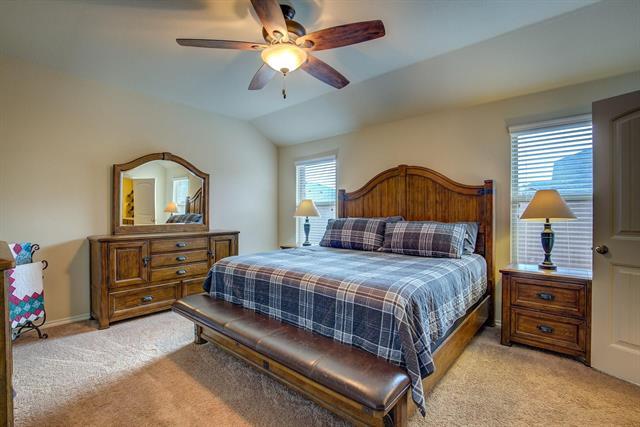 Building Photo - 1048 Decker Dr