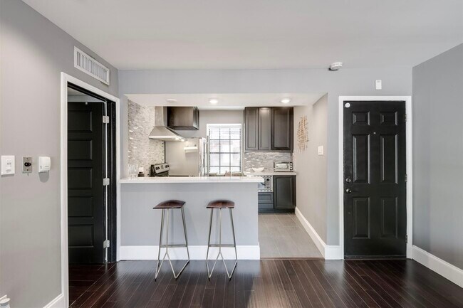 Building Photo - 3401 Timmons Ln