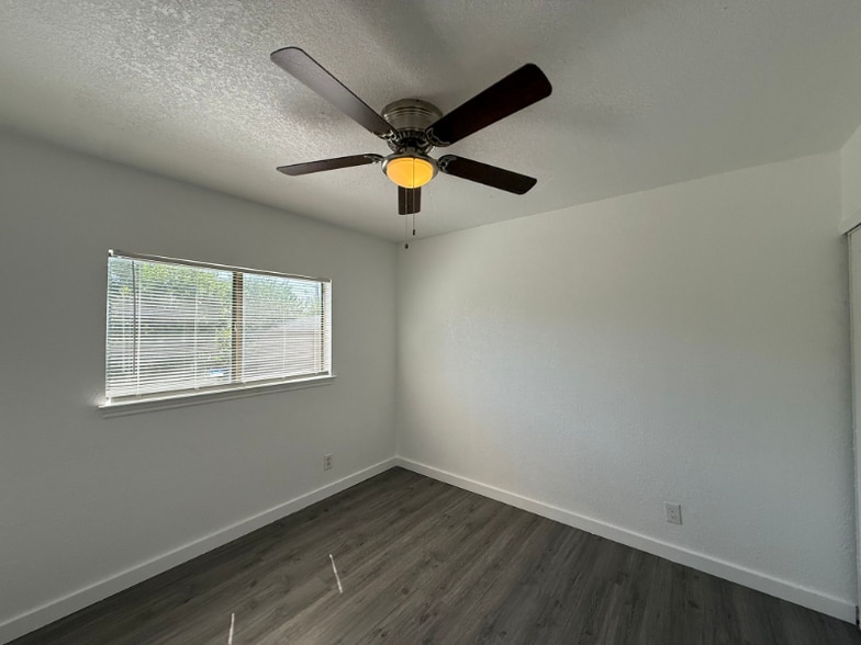 Building Photo - 7230 Grassy Trail