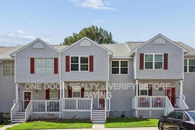 Building Photo - 5306 Aden Ct
