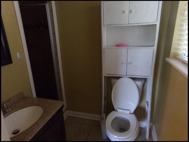 Building Photo - 1217 Look St