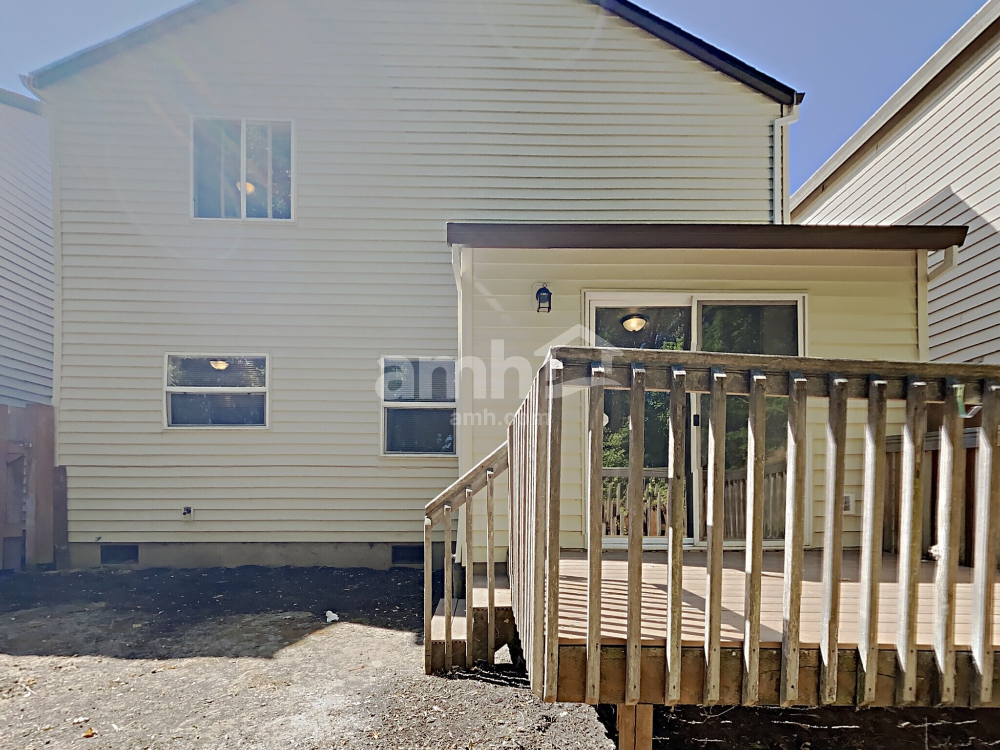 Building Photo - 16961 SW Cashew Way