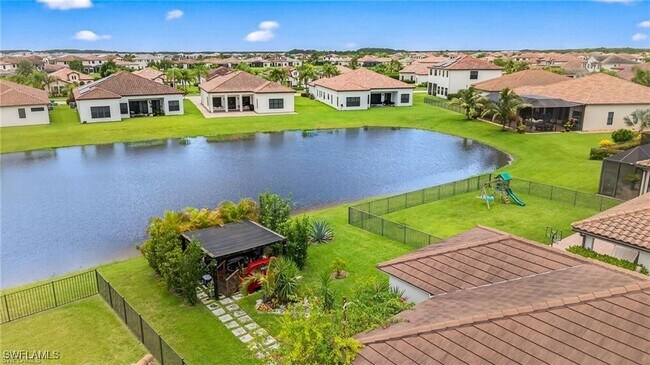 Building Photo - 5072 Arancia Ln
