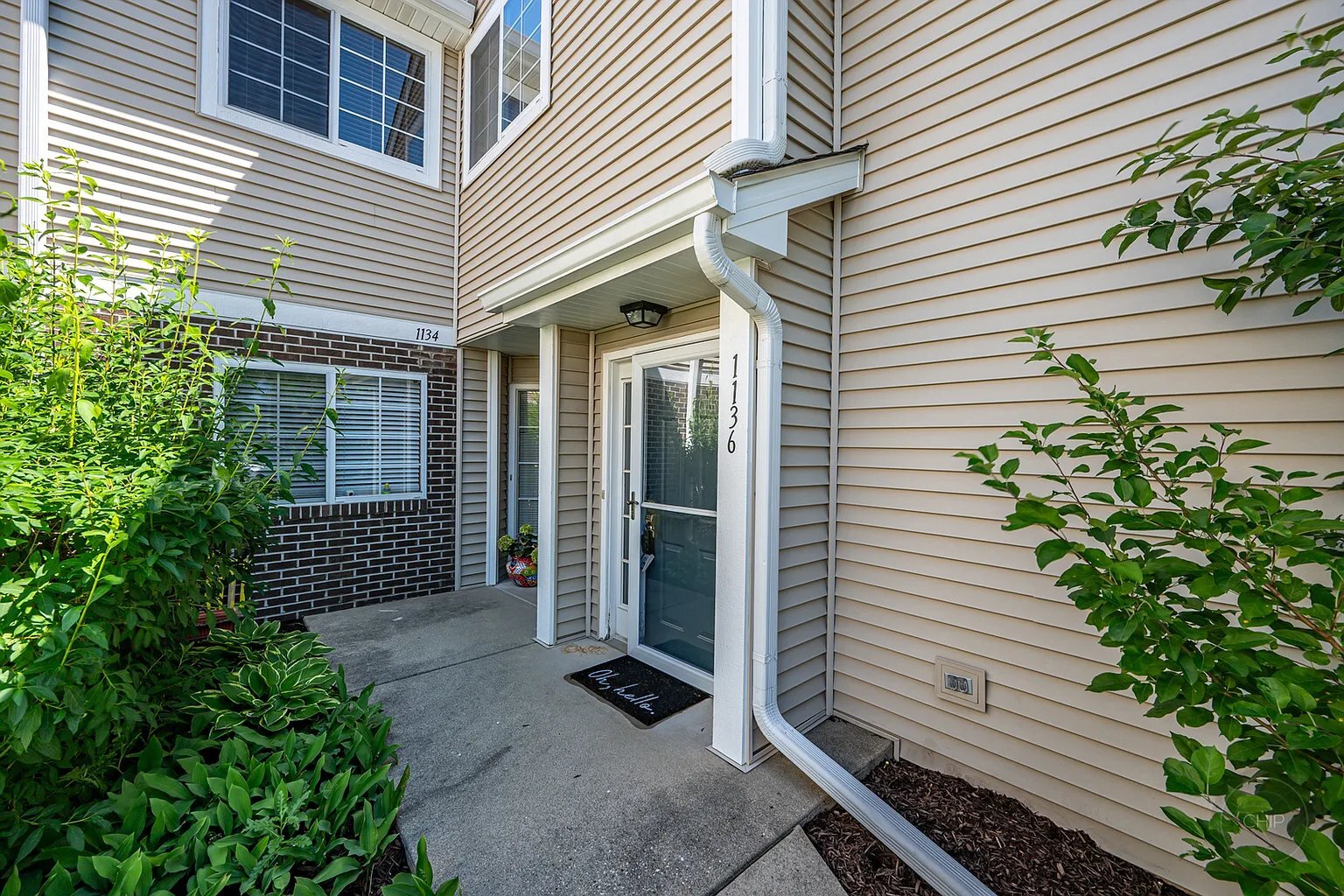 Building Photo - 1136 Cambria Ln S