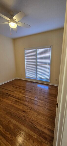 Building Photo - 5135 Cobblestone Way NW