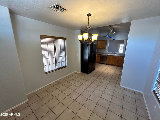 Building Photo - 6622 W Paso Trail