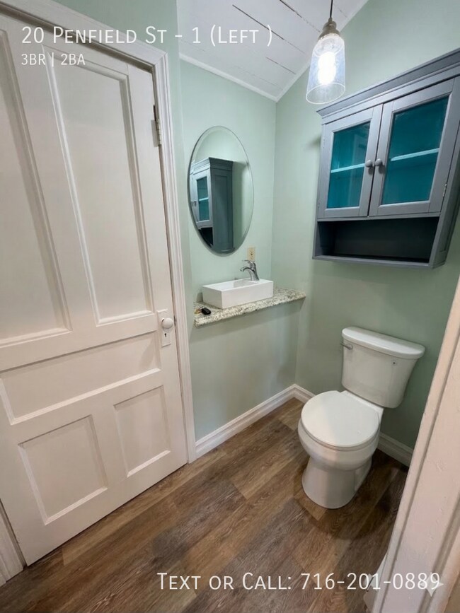 Building Photo - 20 Penfield St