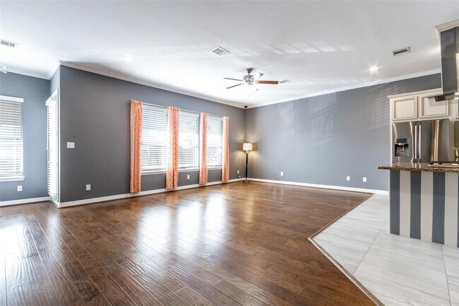 Building Photo - 1504 Colorado St
