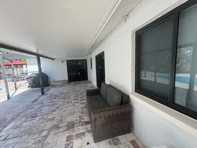 Building Photo - 1467 McDermott Ln