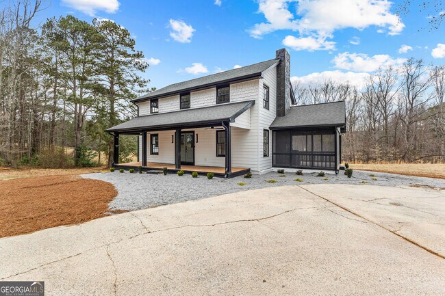 Building Photo - 260 Sandy Lake Cir