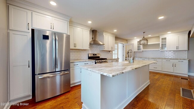 Building Photo - 4502 Blenheim Rd