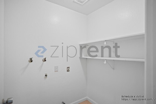 Building Photo - 29213 Dixon St