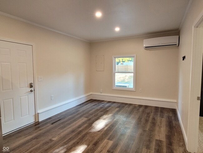 Building Photo - 127 Bailey Ln