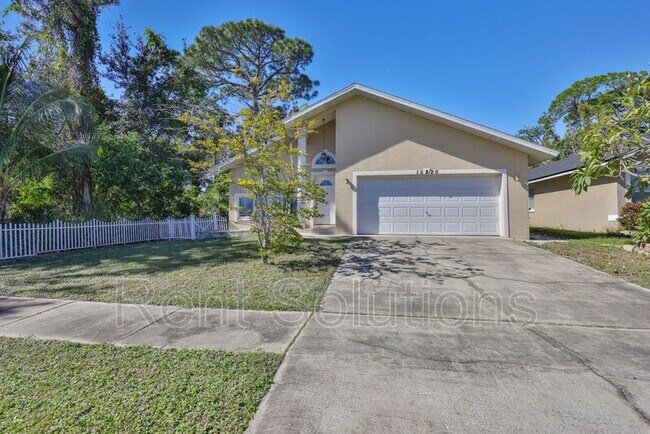 Building Photo - 15820 49th Street N